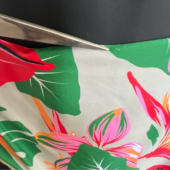 Swimsuit Lex Breezy size small - Picture 6 of 8